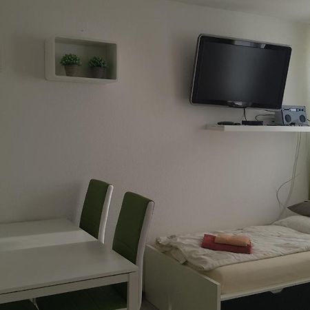 Sonniges Modernes Appartement Hoehenberg Colonia Exterior foto