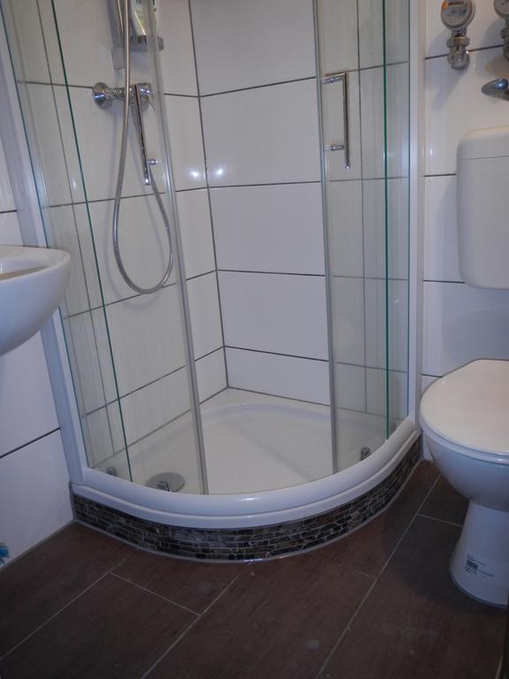 Sonniges Modernes Appartement Hoehenberg Colonia Exterior foto
