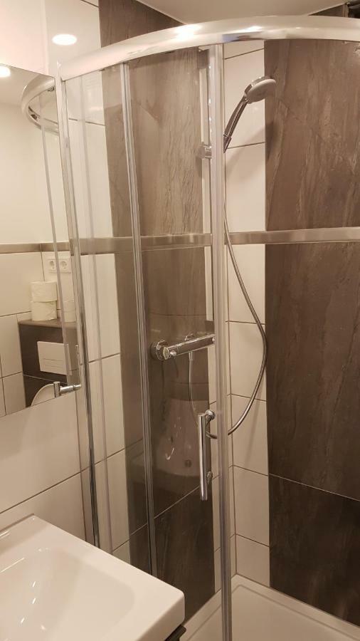 Sonniges Modernes Appartement Hoehenberg Colonia Exterior foto