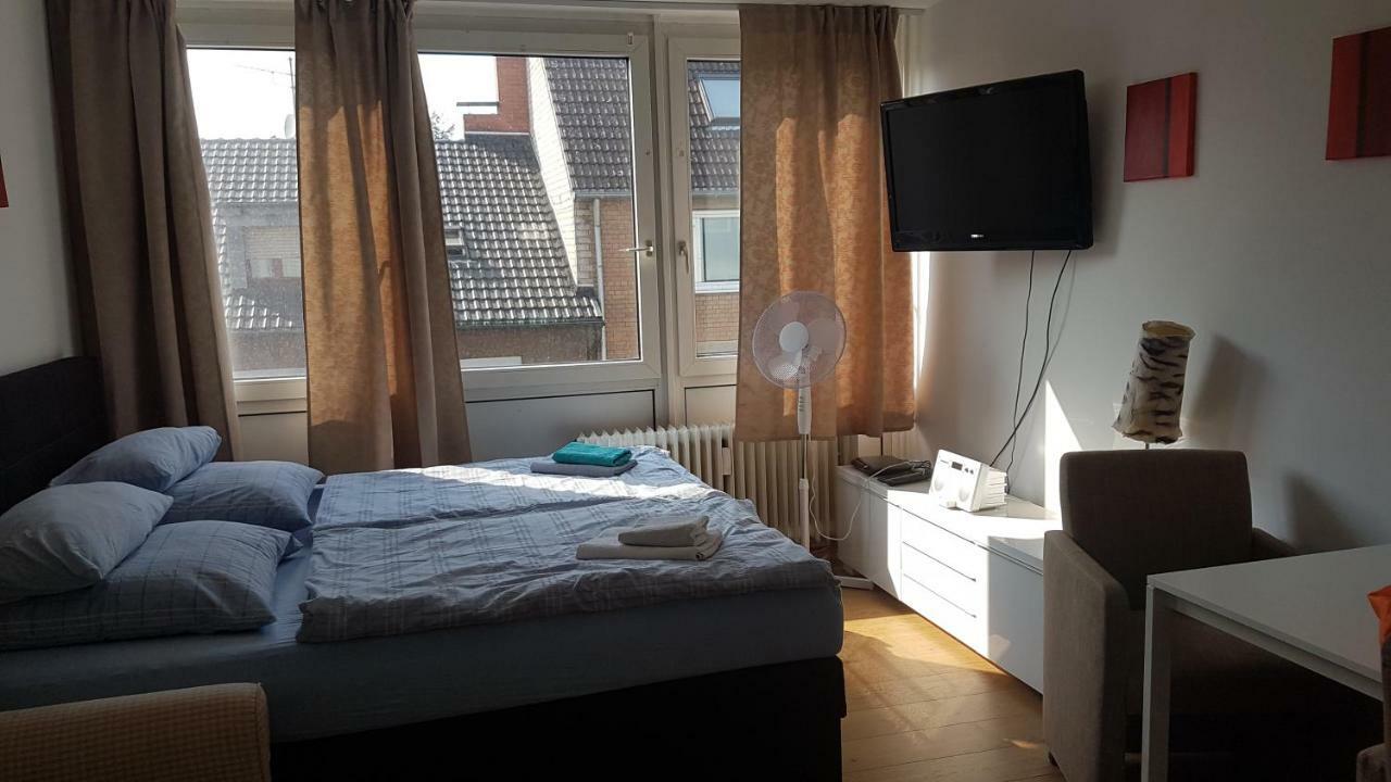 Sonniges Modernes Appartement Hoehenberg Colonia Exterior foto