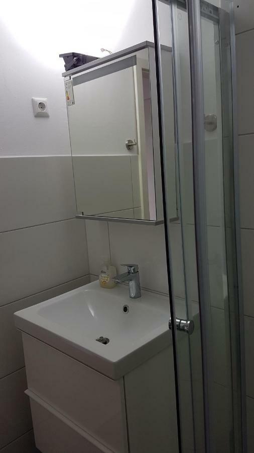 Sonniges Modernes Appartement Hoehenberg Colonia Exterior foto