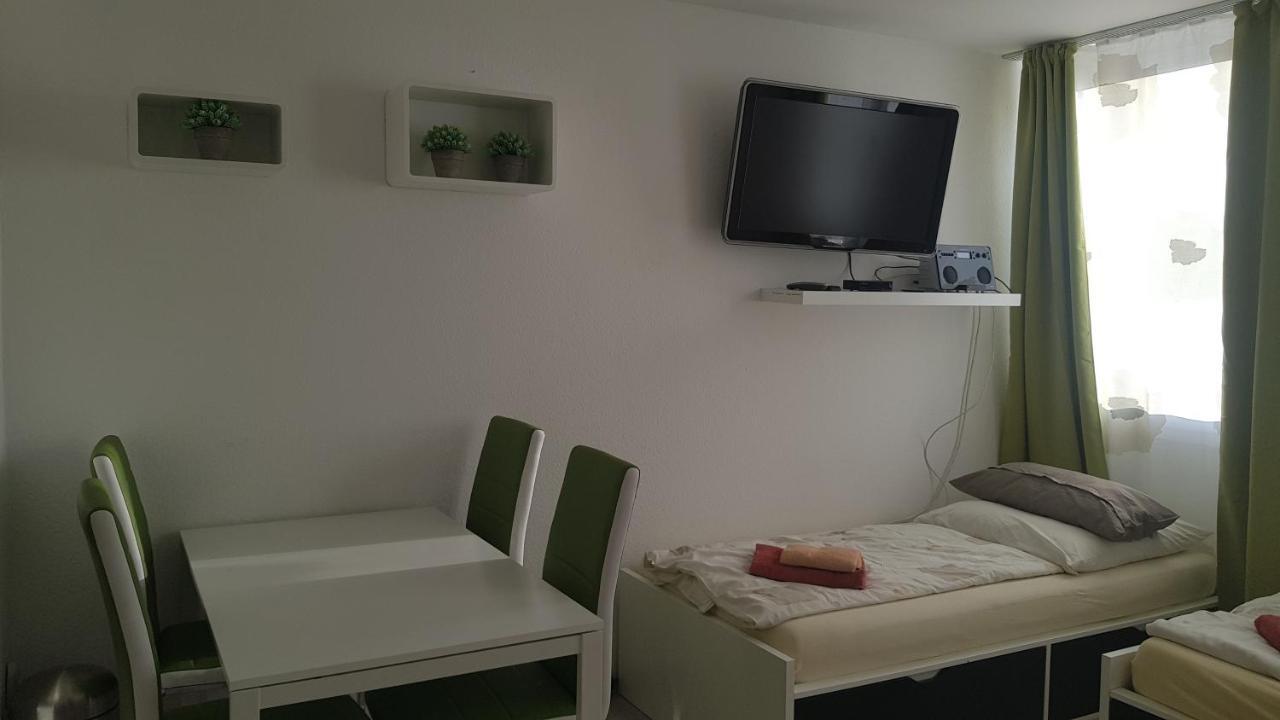 Sonniges Modernes Appartement Hoehenberg Colonia Exterior foto